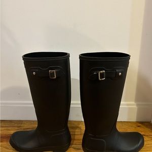 Hunter brand new boots size 7